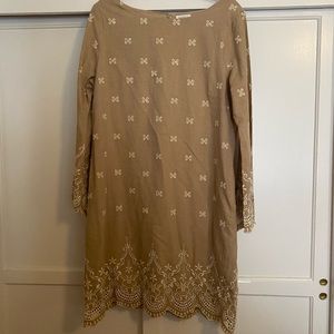 Sundance beige dress with flowy bell-bottom sleeve